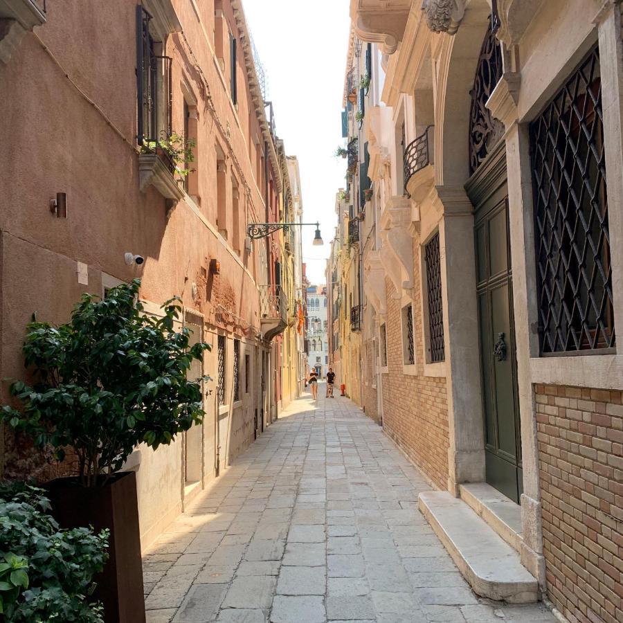 Ca' Little Beauty Apartment Venedig Exteriör bild